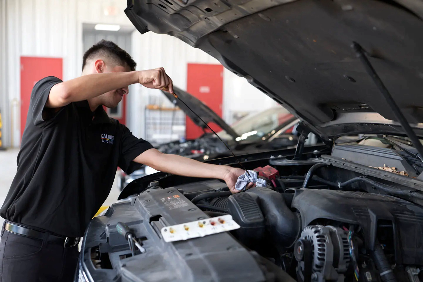 Crucial Steps For When a Car is Losing Oil But Not Leaking or Smoking